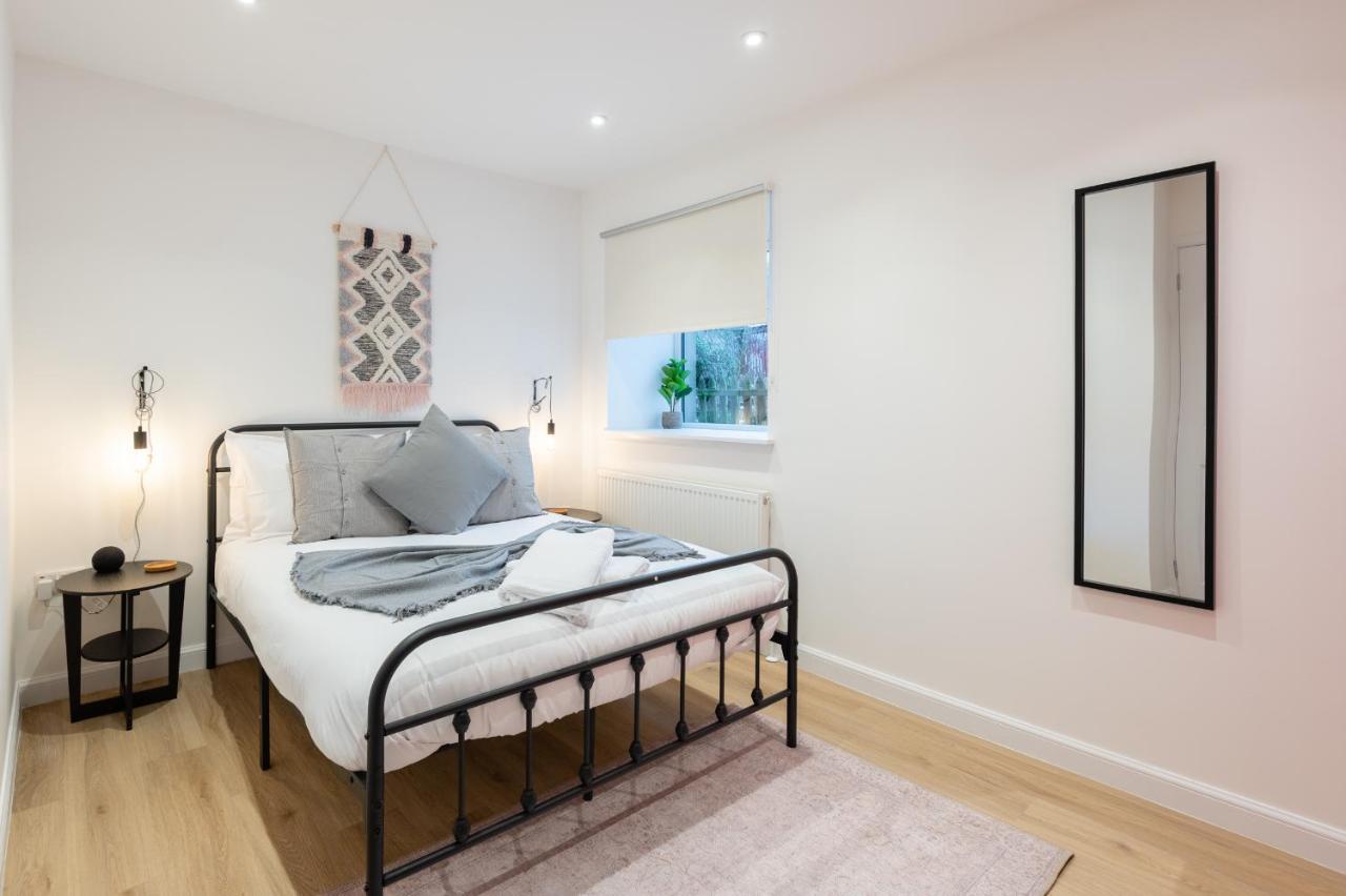 The Pinkish House - 4 Bed Home In The Town Centre Blairgowrie and Rattray Exterior foto